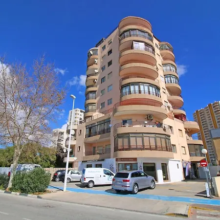 Ifac Sleeps 4 *