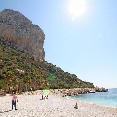 Ifac Sleeps 4 * Ifach
