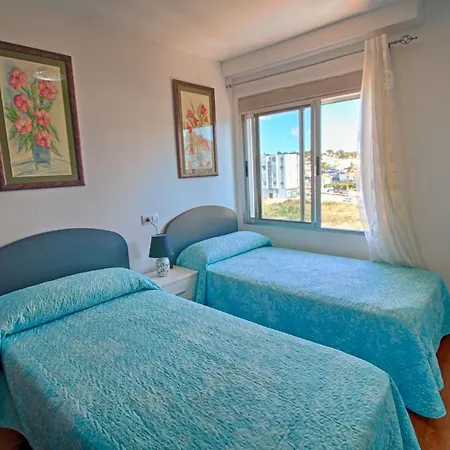 Ifac Sleeps 4 * Ifach